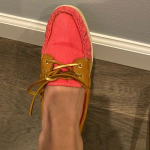 Sperry boat shoes